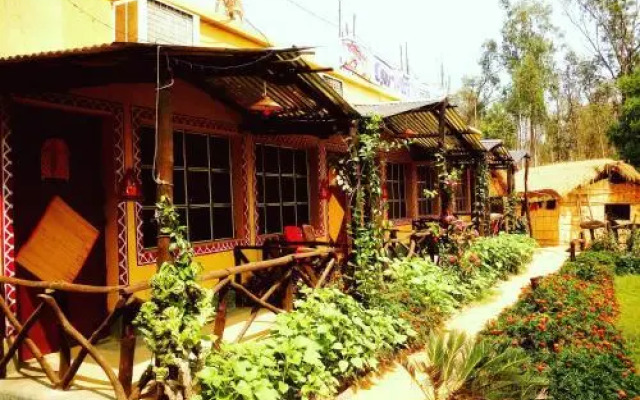 Roshnai Village Resort