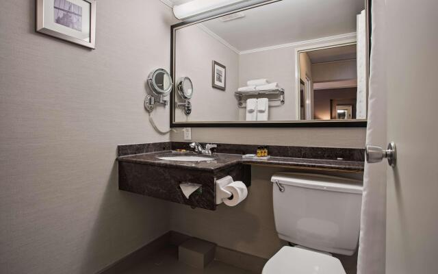 Best Western Plus Gatineau-Ottawa Downtown