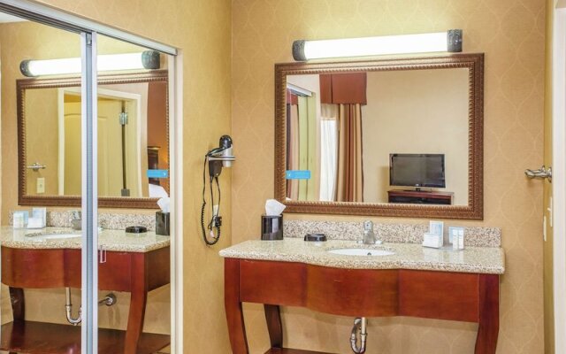 Hampton Inn & Suites Sevierville At Stadium Drive