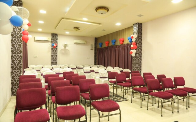 OYO 6433 Hotel Check Inn