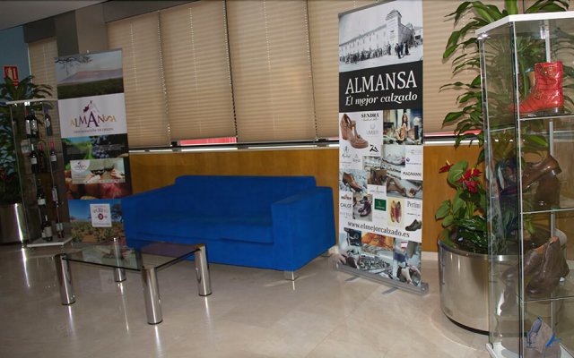 Encasa Hotel Almansa