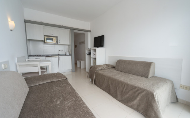 Apartamentos Embat