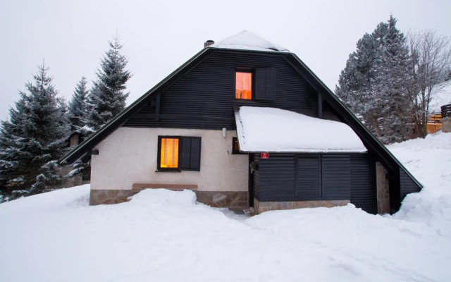 Rogla Chalet Urska