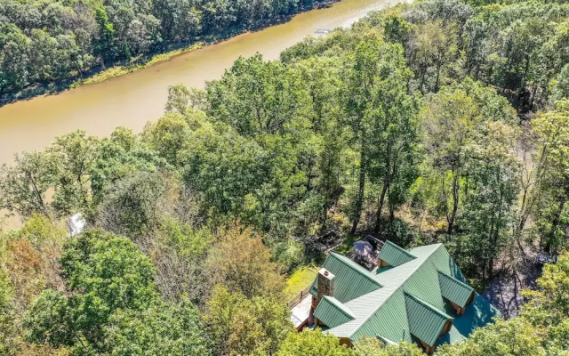 Ar'ya Relaxed Chalet
