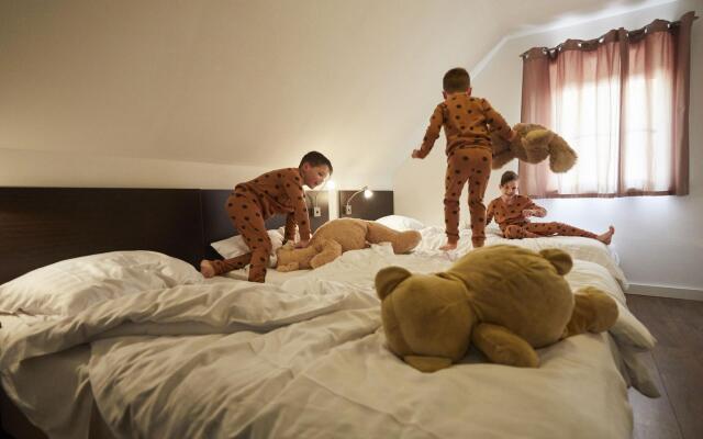 Beautiful Farm Villa With Large Garden in Limburg