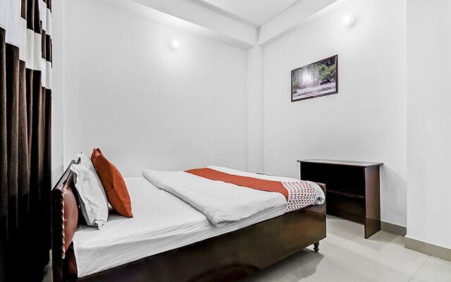 OYO 10572 Kalpataru Guest House