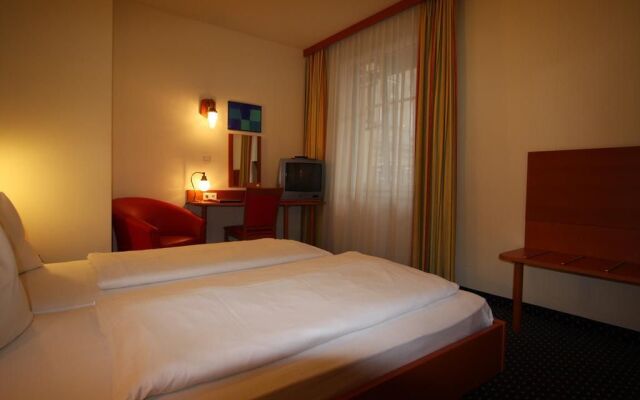 Suite Hotel 900m zur Oper