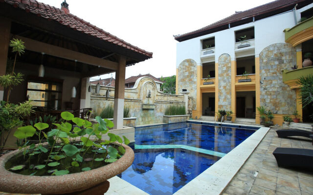 RedDoorz near Discovery Mall Kuta