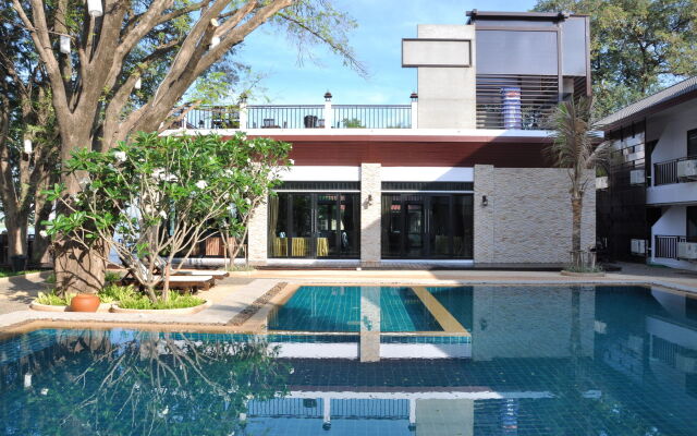 Monsane River Kwai Resort