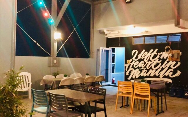 Hometown Hotel Makati - Edsa