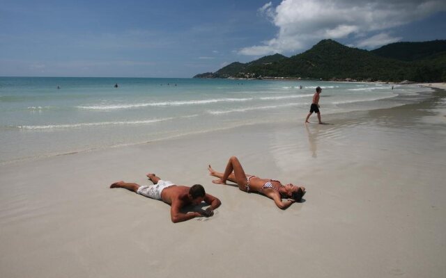 Samui First House Hotel