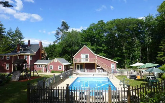 The Bartlett Inn