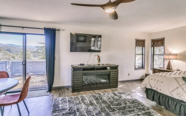 Cozy Studio w/ Well-being Retreat: Near Yosemite!