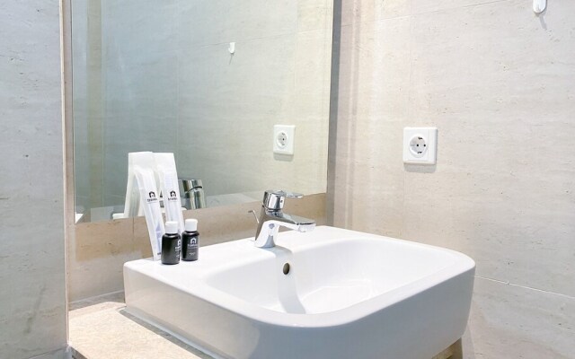 Best Comfy Studio At Gold Coast Apartment