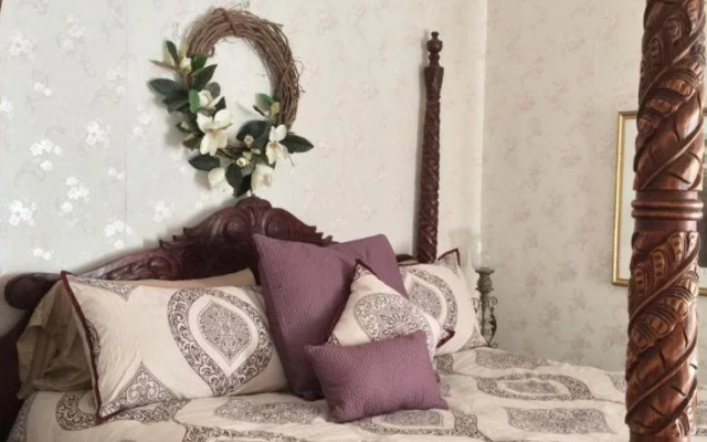 Grand Avenue Bed and Breakfast