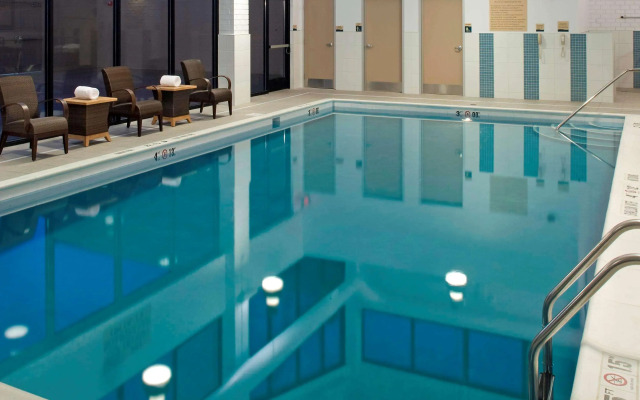 DoubleTree by Hilton Pittsburgh Monroeville Conv Center
