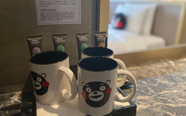 Novotel Shanghai Clover