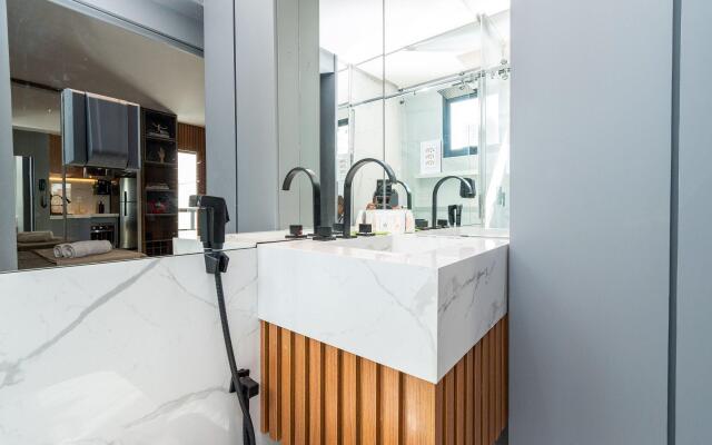 Studio no Oeste em frente a Praça do Sol - SSQ1107