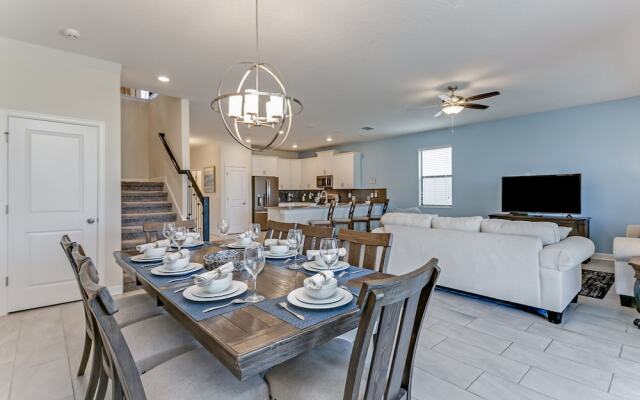 Golden Sunrise by Florida Spirit