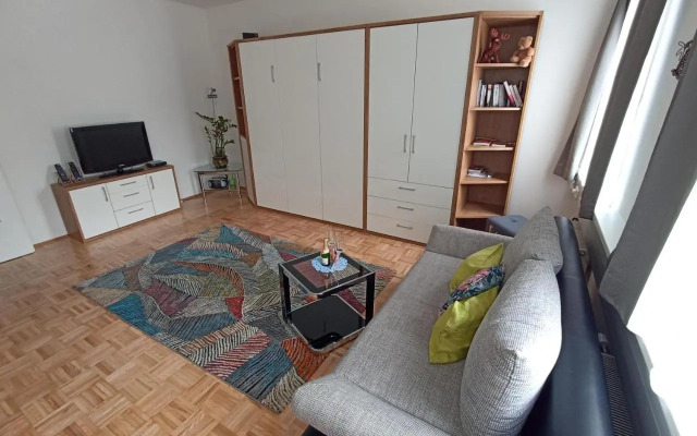 City Apartmentstudio mit Tiefgarage