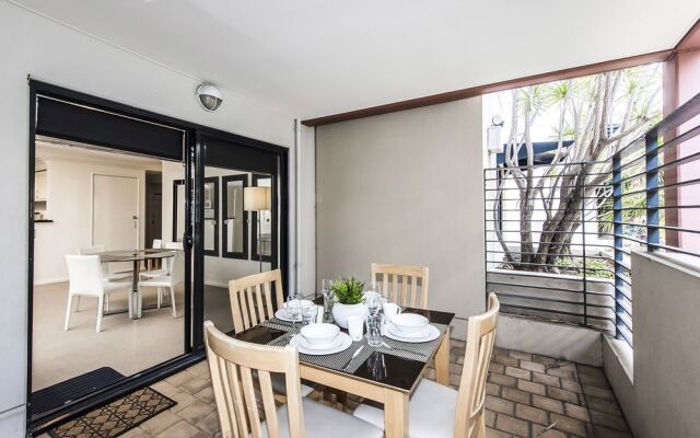 Sky Gardens Sunset River View Netflix Wine Parking