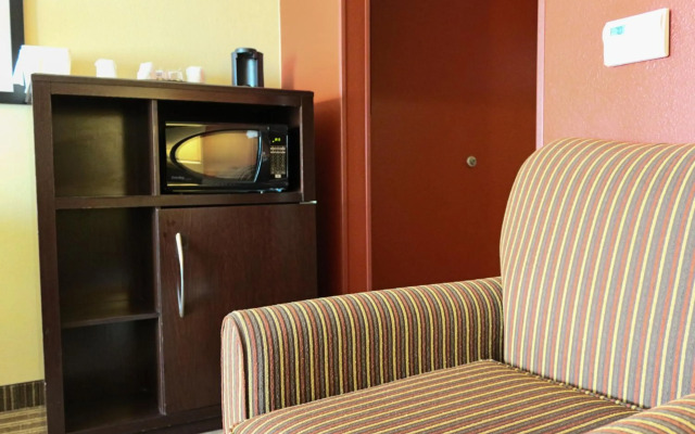 Comfort Suites Charleston West Ashley