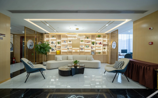 Geya Hotel (Beijing World Park Baotai West Road Branch)