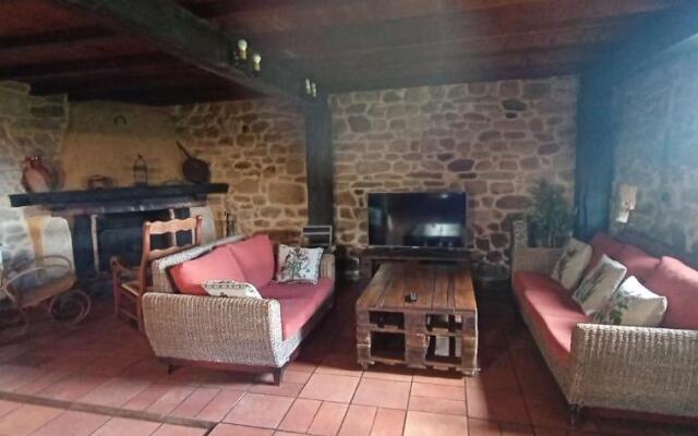 El Espesedo de Cabárceno, Casa rural