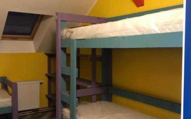 hotelImage