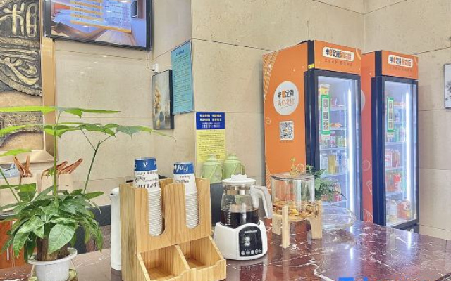 JU YUAN Hotel (Hefei Railway Station Zhusitan Subway Station)