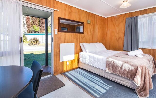 Motutere Bay Top 10 Holiday Park