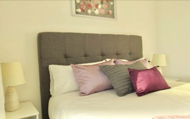 Candy Cotton by Lovely Property