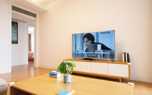 Tyms Modern 3BR 2BA Apt Near Metro