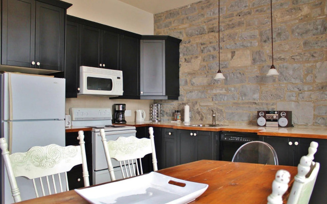 All Suites Whitney Manor