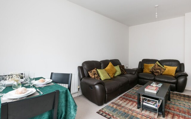 Charming 2BR Flat near Brixton and Clapham