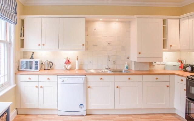 16 Hartington, Aldeburgh