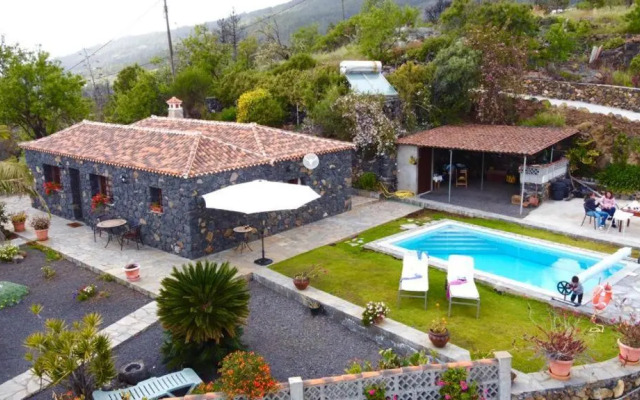 Climatized Pool Free Wifi Casa Rural Las Pareditas