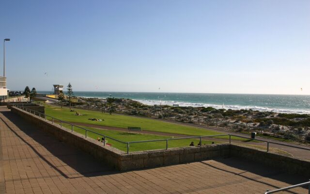 Scarborough & Absolutely Beachfront