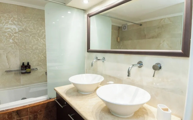 Stylish Athinas House in Kallithea