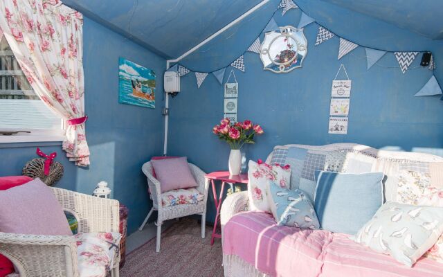 Holiday Home Thrift Cottage