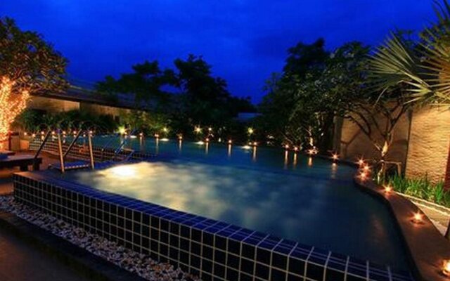 Siam Society Hotel & Resort