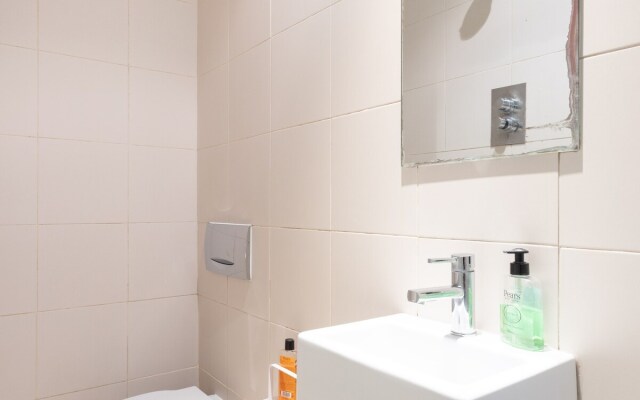 Modern | Central | Private flat