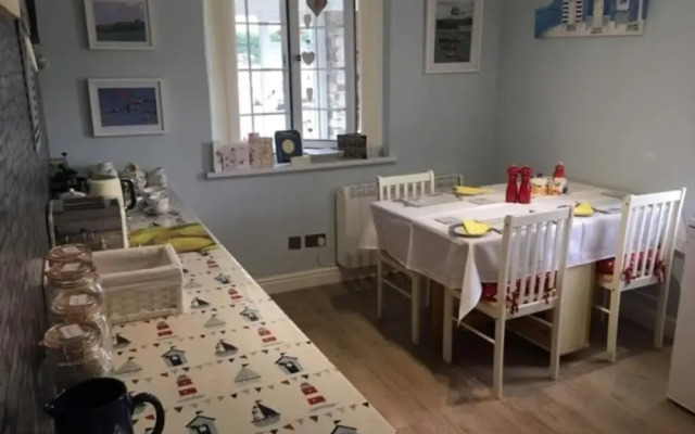 Treviglos Lodge Bed  Breakfast