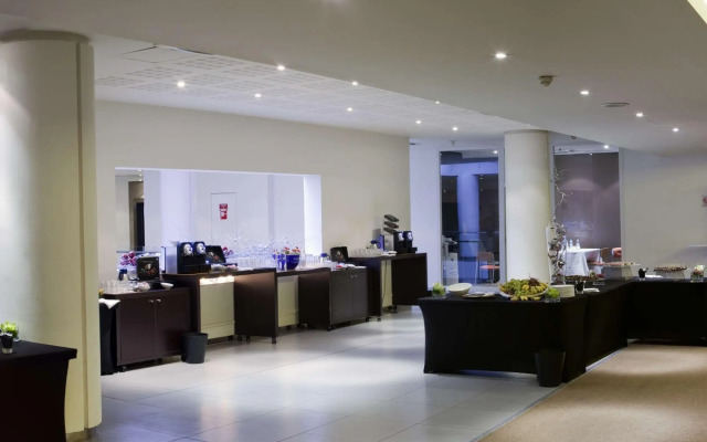 Отель Novotel Paris Est Centre De Conference