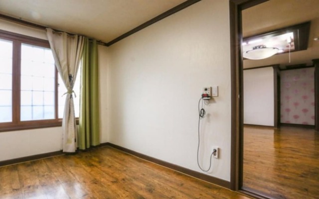 Andong Horse Park Pension