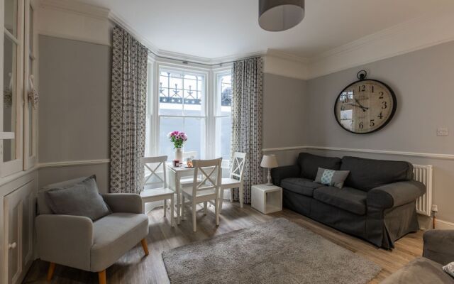 2 Sussex Place