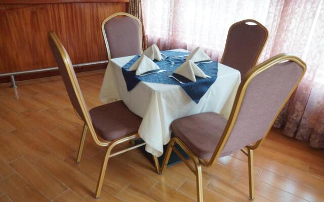 Nican Resort Hotel Seguku Entebbe