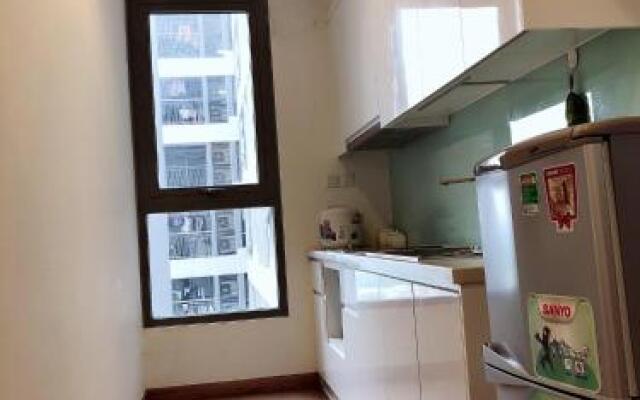 Elegant Parkhill Apt 1