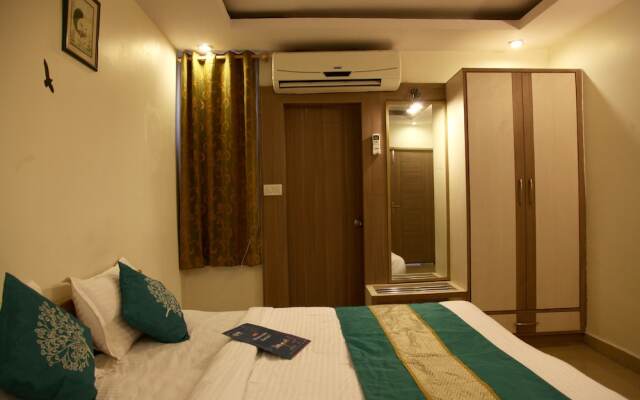 OYO 3075 Hotel RK Residency