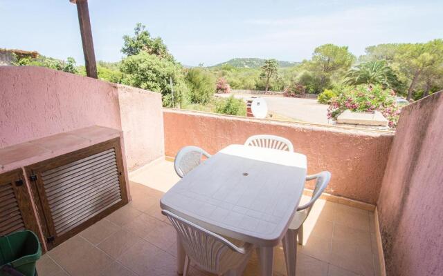 Bilocale con balcone 300 mt dal mare